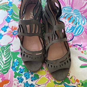 Gray Heels Stylish Comfort